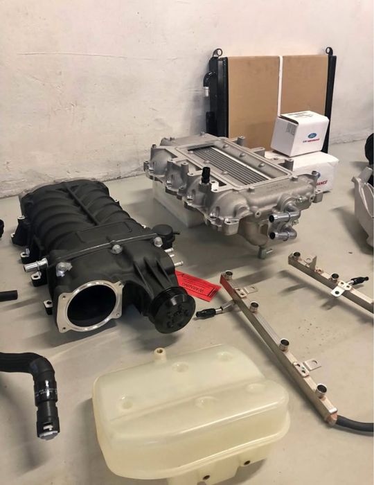 Zestaw kompresor  Roush phase 2 Mustang gt 5.0  750 koni.Nowy