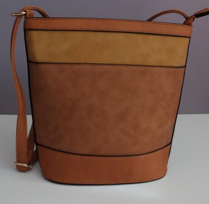 Mala tom castanho caramelo. Como nova