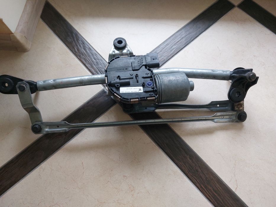 Трапеция стеклоочистителя переднего Audi A3 8V