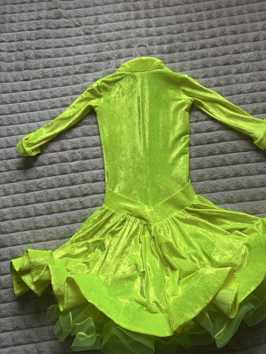 Бальне Плаття нове