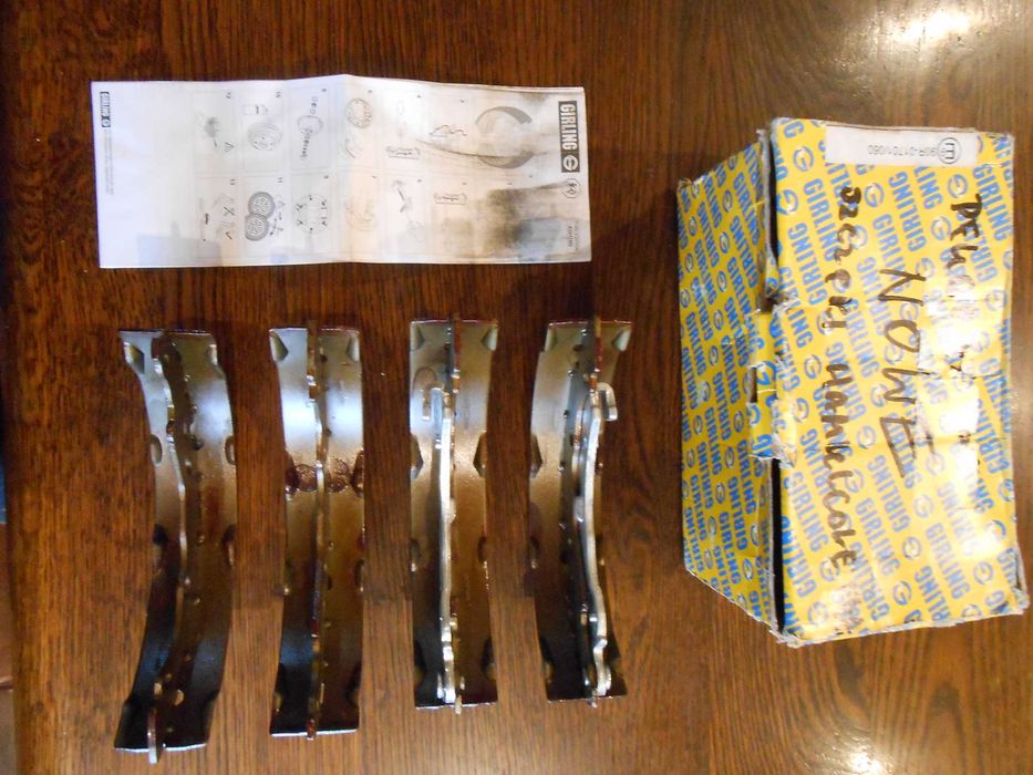 Peugeot 208 szczęki hamulcowe tył kpl nowe