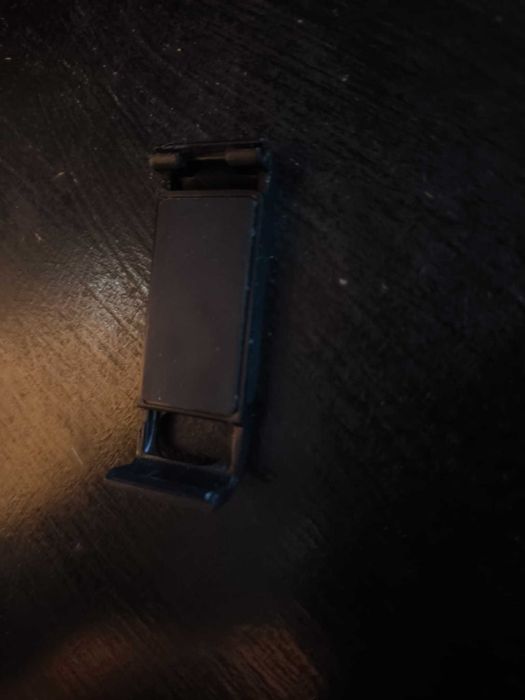 Tampa GoPro com abertura USB – Carrega enquanto filmas