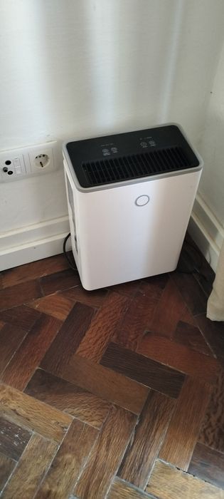 Desumidificador praticamente novo