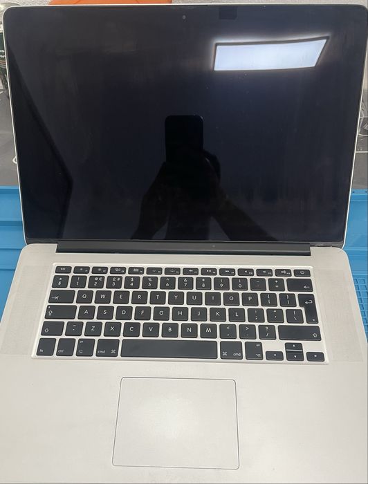 MacBook Pro 2015 A1398505991602258595843