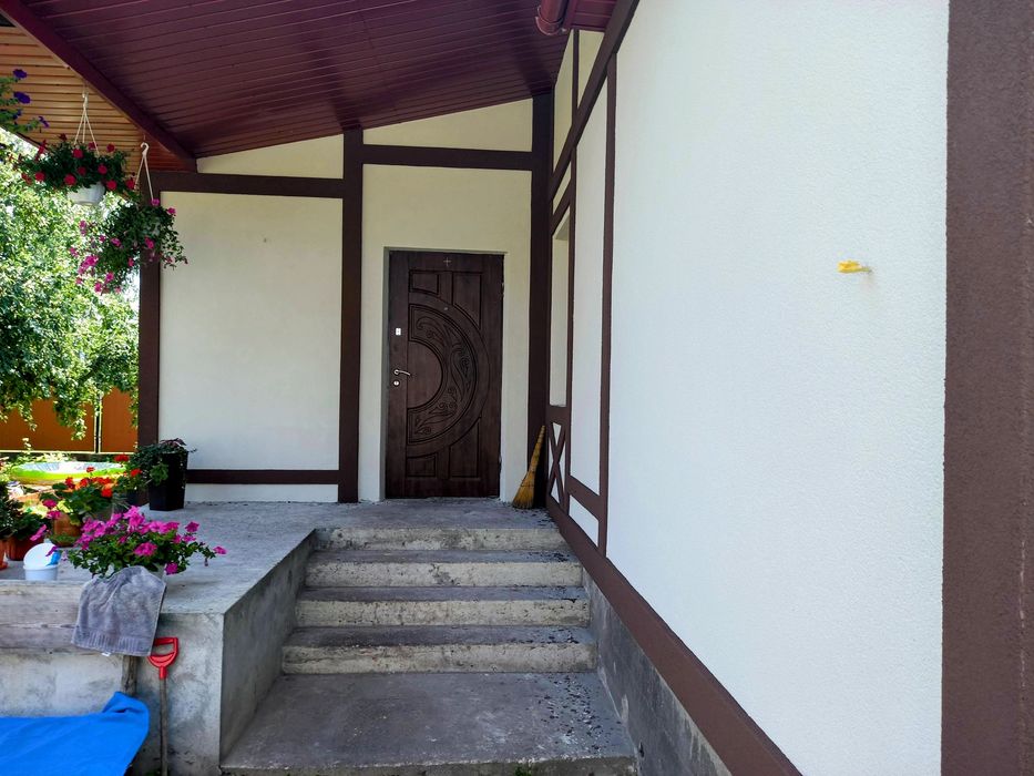 Утеплення будинків . Фасади .