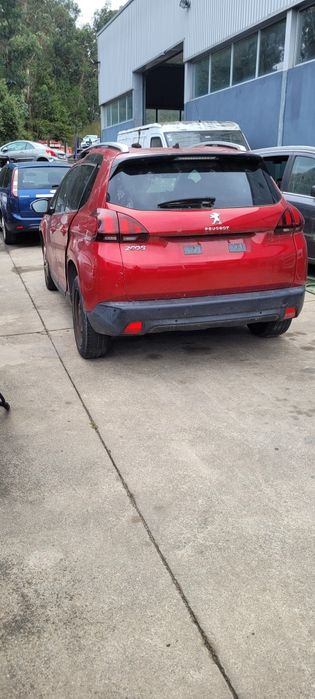 Peugeot 2008 1.2 i 2017