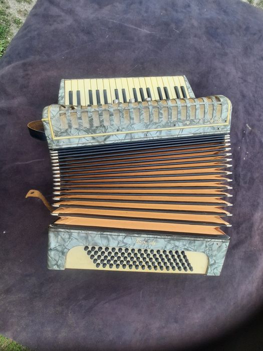 akordeon Royal standard 80 basow do przegladu