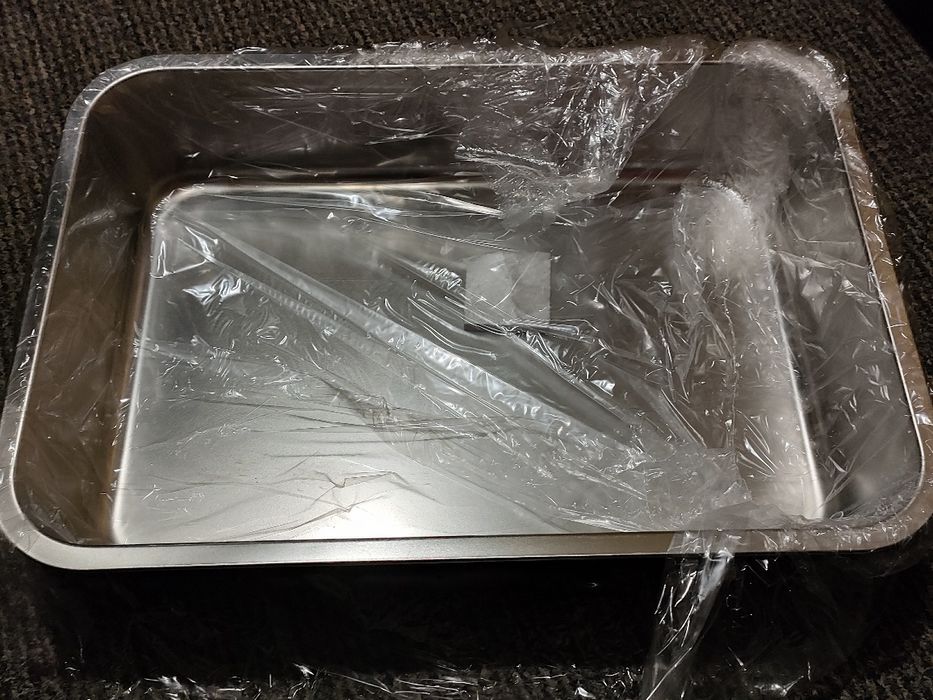 Kuweta z akcesoriami