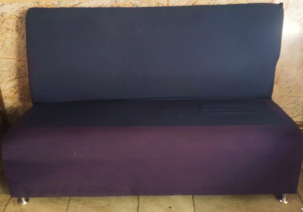 Продается диван, два кресла,уголок