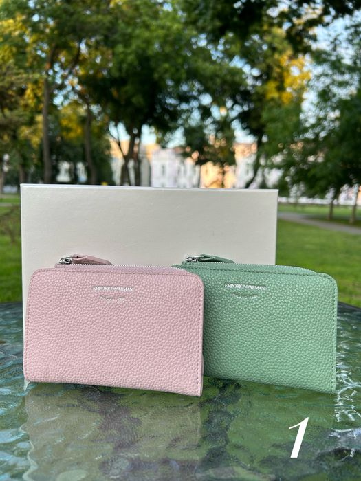 Гаманець Emporio Armani з натуральної шкіри