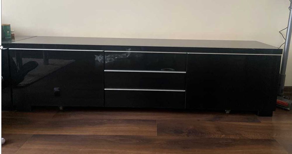 7 szt. -  SOLIDNE,  DUŻE  szafy !!!