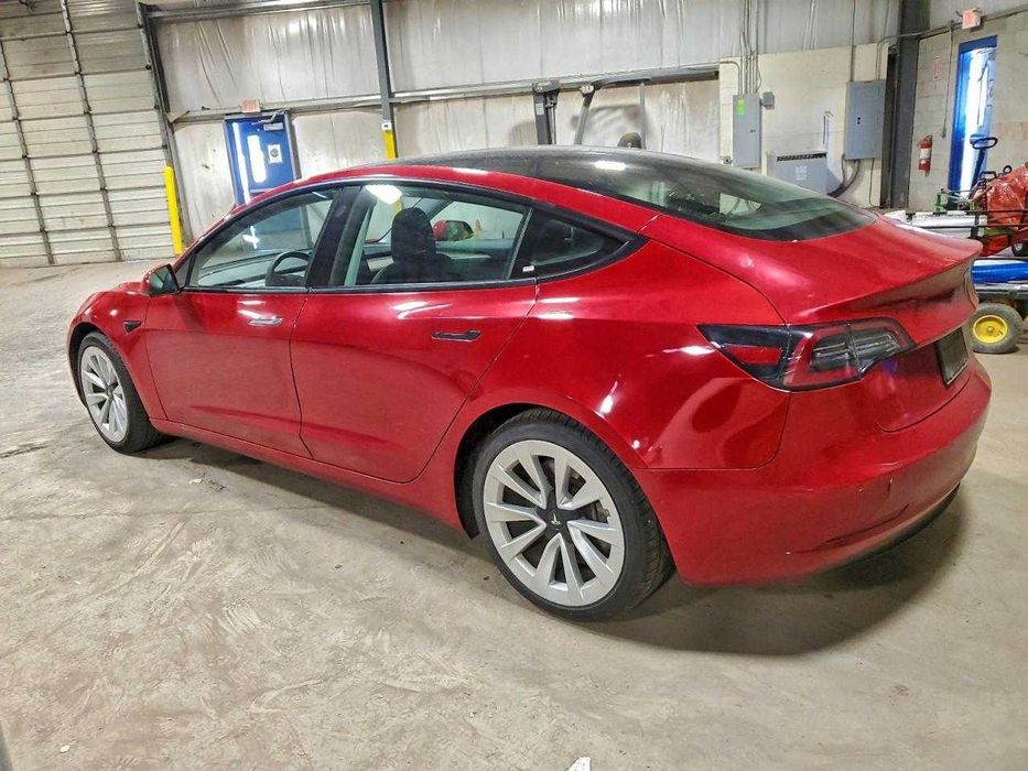 Продається в процесі доставки Tesla Model 3 2022 року