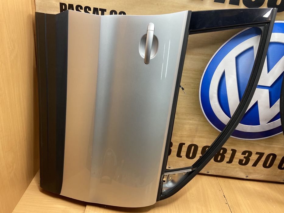 Дверь volkswagen tiguan дверь ліва права тигуан