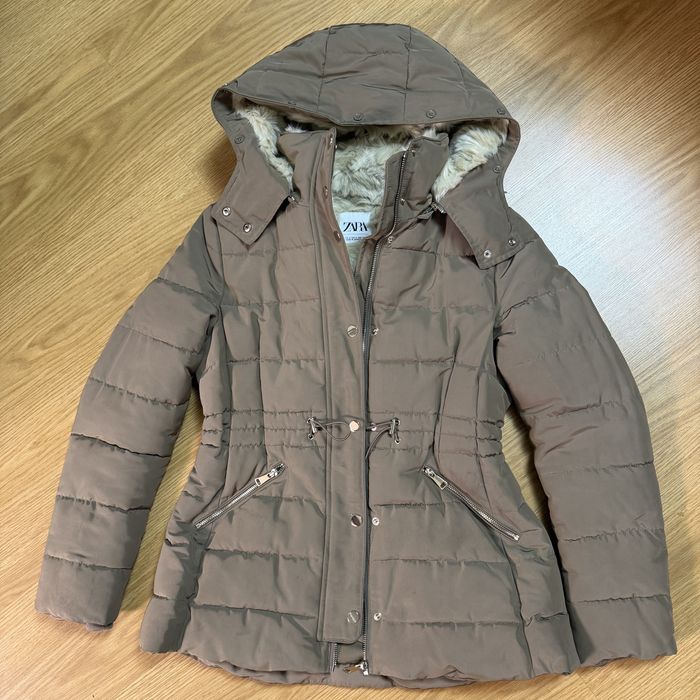 Зимова тепла куртка Zara
