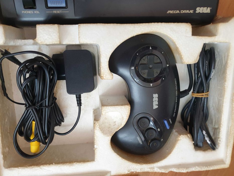 Ігрова приставка Sega mega drive регіон Японія комплект з коробкою