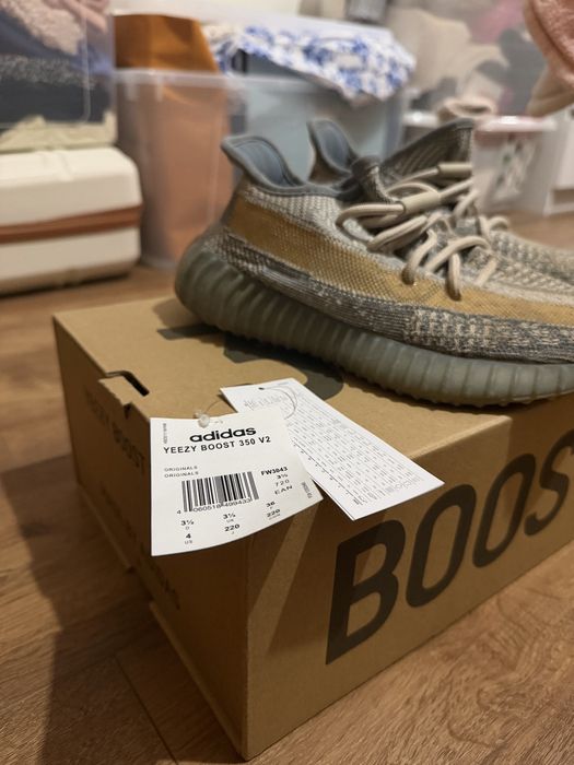 Yeezy 350 Boost 36