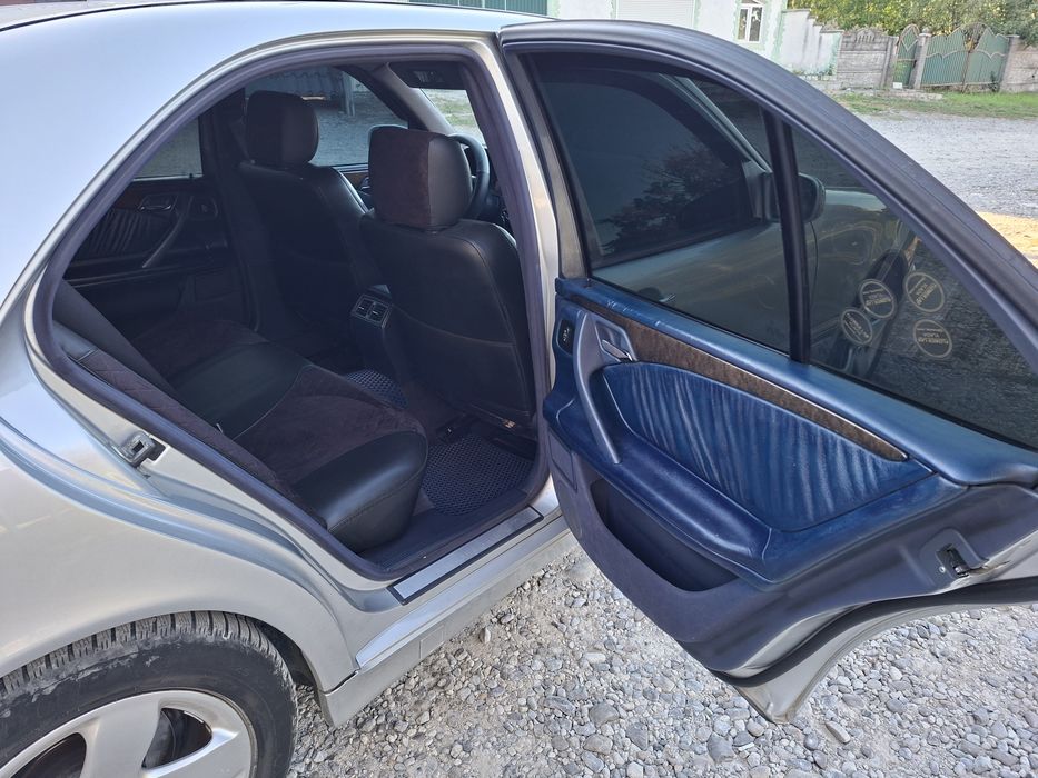 Mercedes W210 2.7 cdi.Avtomat.