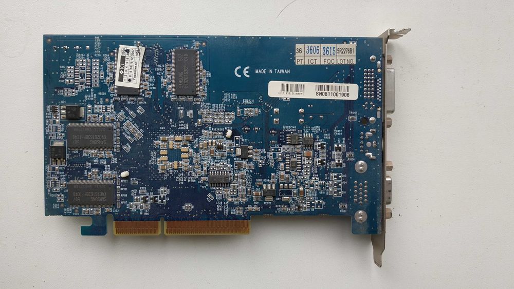 Відеокарта Gigabyte GV-R955128D ATI Radeon 9550