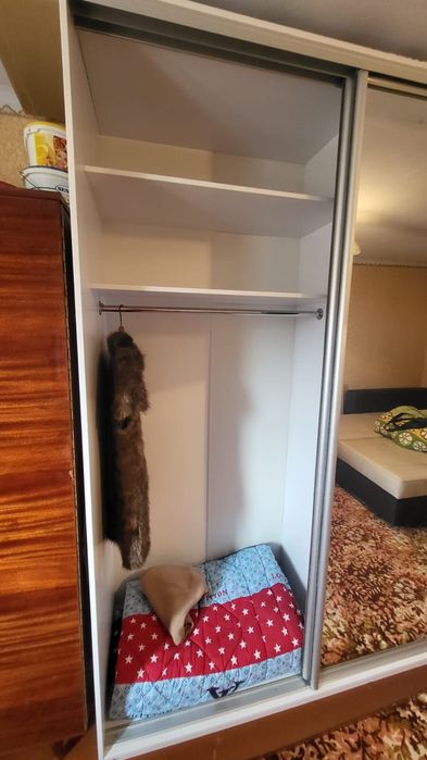 Шкаф купе в отличном состоянии.