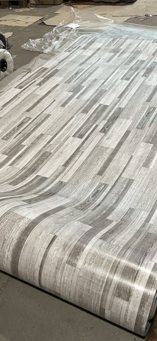 Побутовий та напівкомерційний лінолеум Таркетт та Sommer