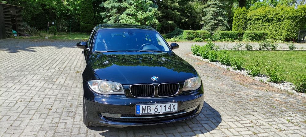 Sprzedam zadbane BMW e87 116i 2008 rok.