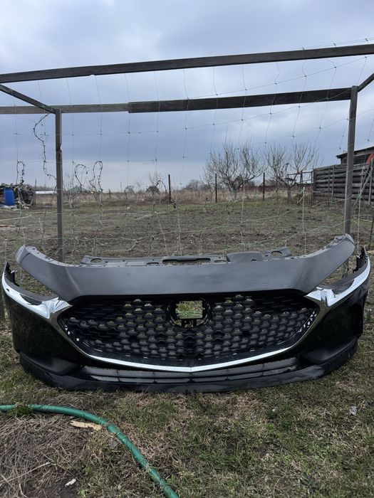 Бампер передній для Mazda 3 2019-2023