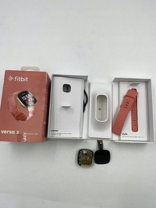 uszkodzony smartwatch fitbit versa 3 różowy 260mah opis