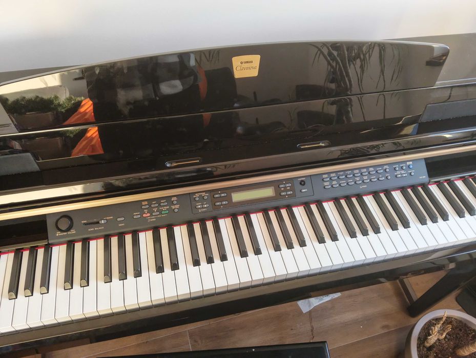 Pianino Yamaha Clavinova