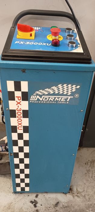 Podnośnik nożycowy Normet 3T