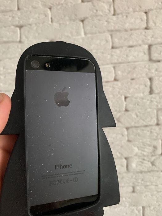 iPhone 5 на запчастини 300 грн