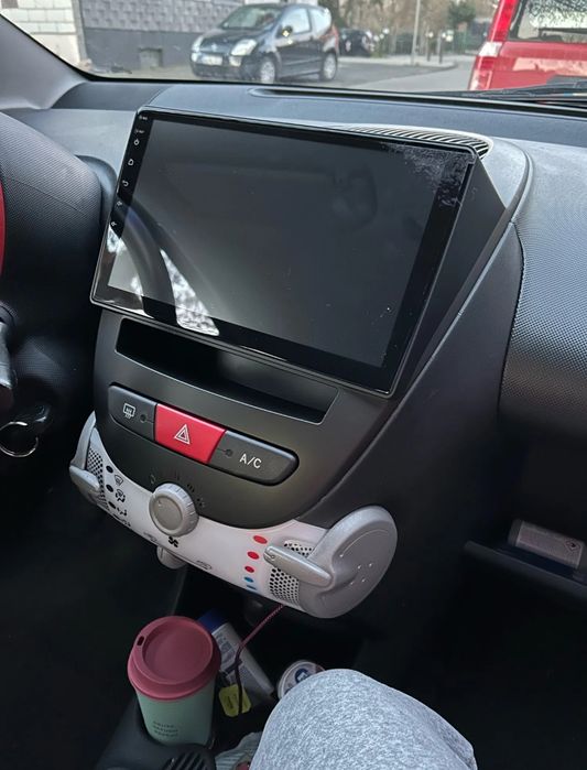 Rádio Android 14 com GPS Citroën C1/Peugeot 107/Toyota Aygo (Novo)