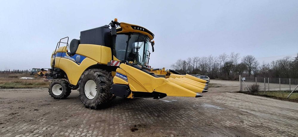 Kombajn New Holland CX 5.80