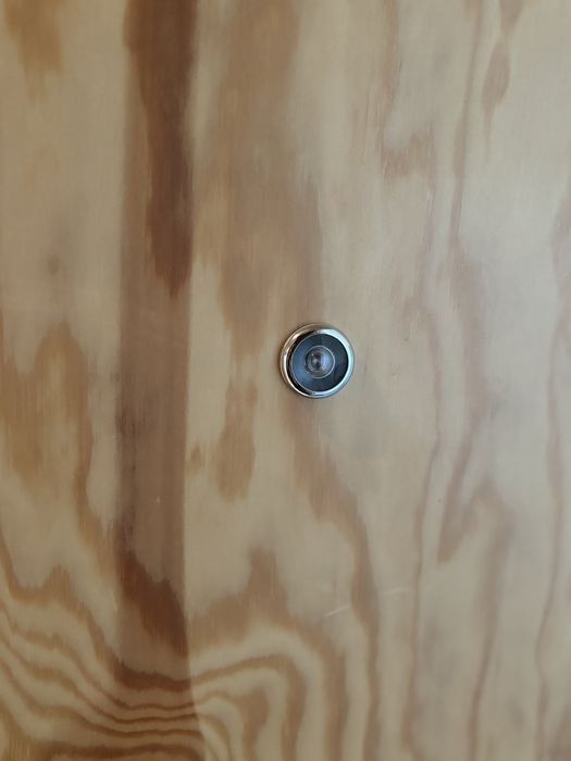 Drzwi wewnetrzne do mieszkania lewe