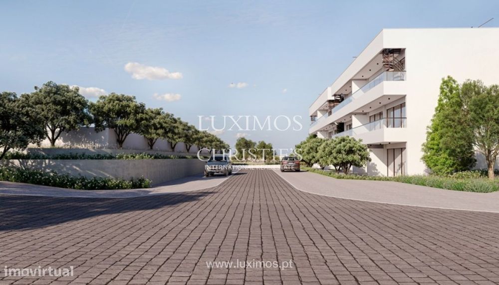 Apartamento T0 mobilado à venda no The Court em Carvoeiro, Algarve