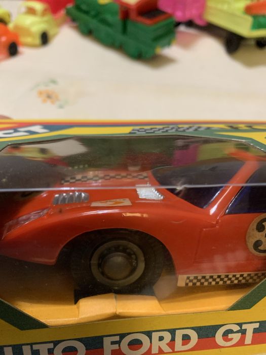 Carro de friccao Ford GT - PEPE