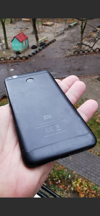Xiaomi Redmi 4x  android 11 pixel   гарний  стан телефона