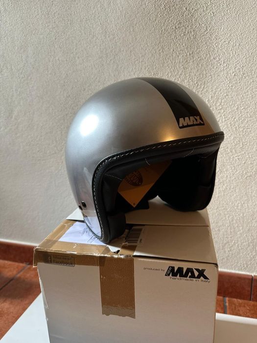 Capacetes Estilo Vespa – NOVOS, por estrear