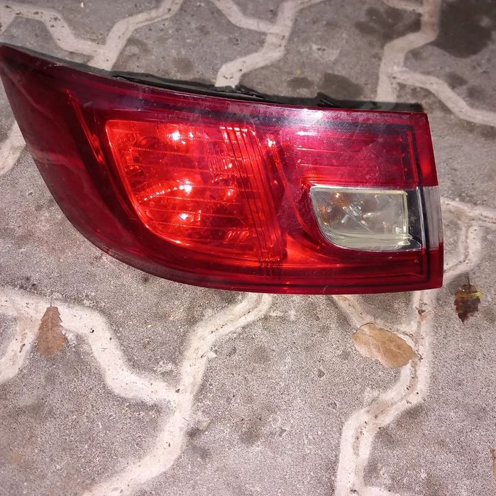 Farolin tras lado condutor renaul clio 4  02052099900010