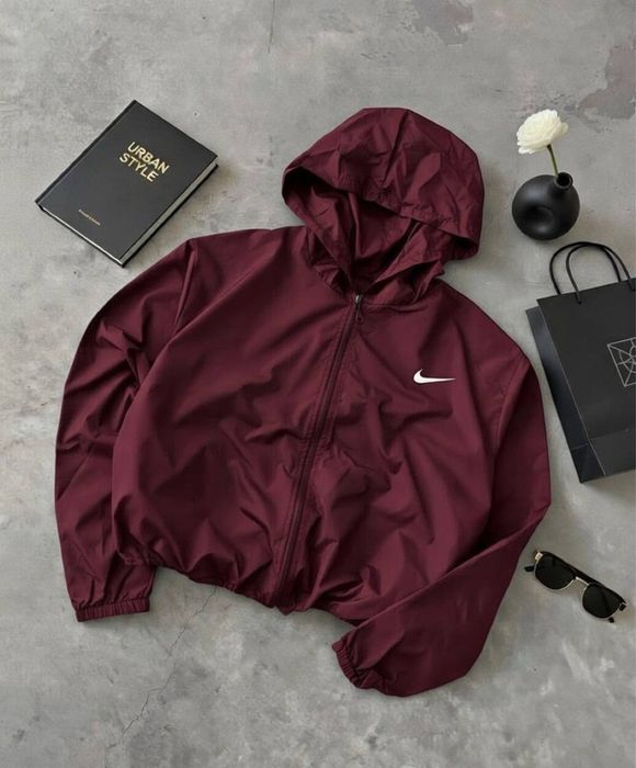 Вітровка Nike! Чорна жіноча кофта найк з капюшоном