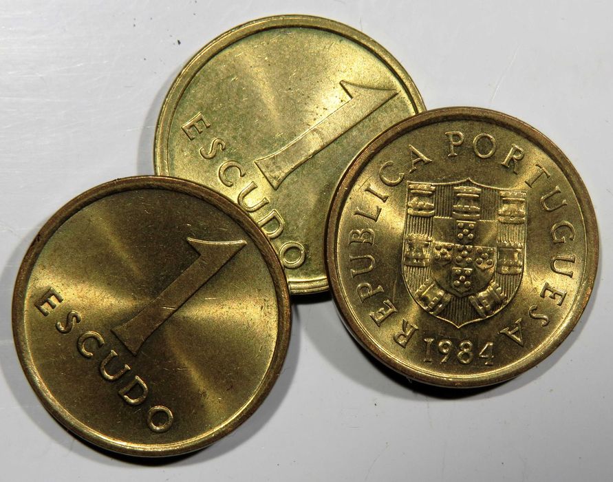 Moedas Republica - 1$00 Modulo Maior 1981 82 83 84 85 - NOVAS DE ROLO/SACO - Só 1€ cada