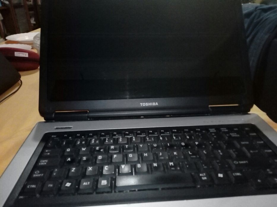 Vendo toshiba satellite l40 - 15g