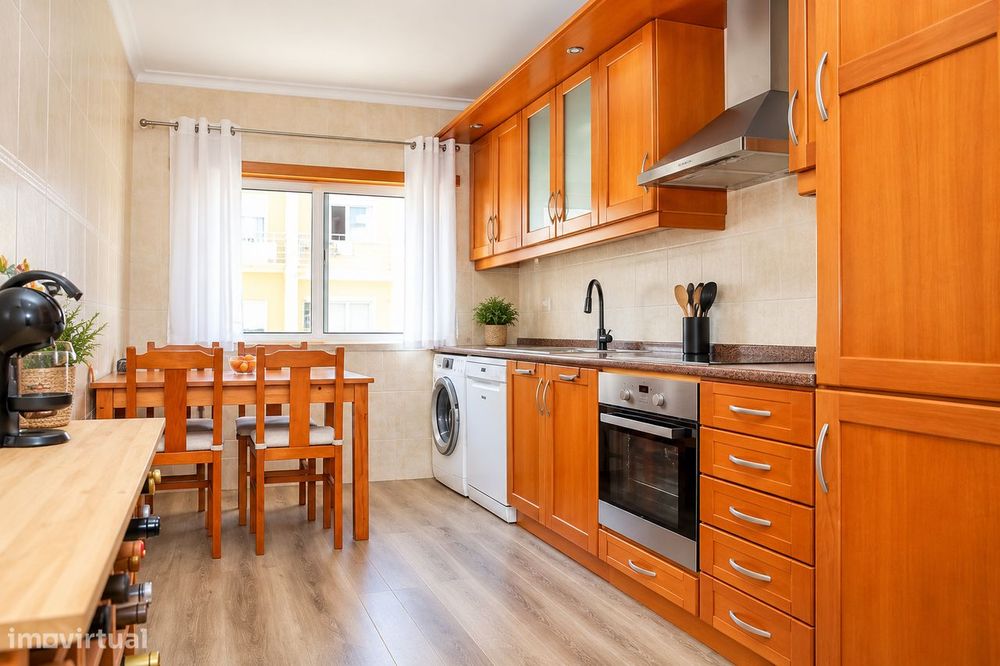 Apartamento T3 Quinta Nova, Carregado