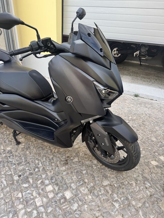 Yamaha xmax 300