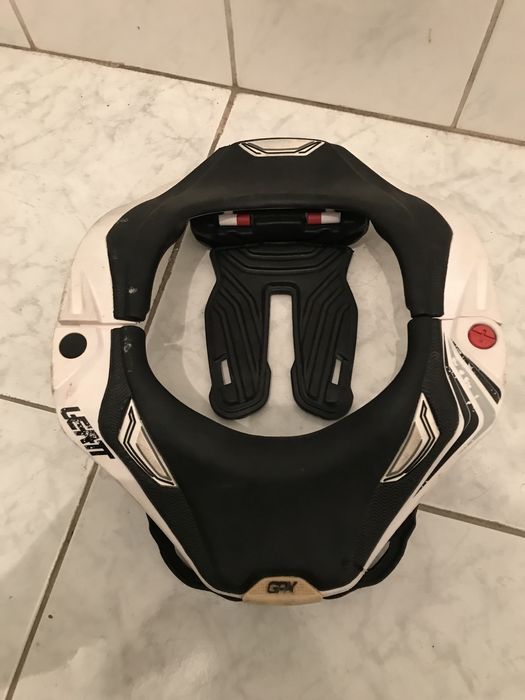 Leatt brace 5.5 cervical