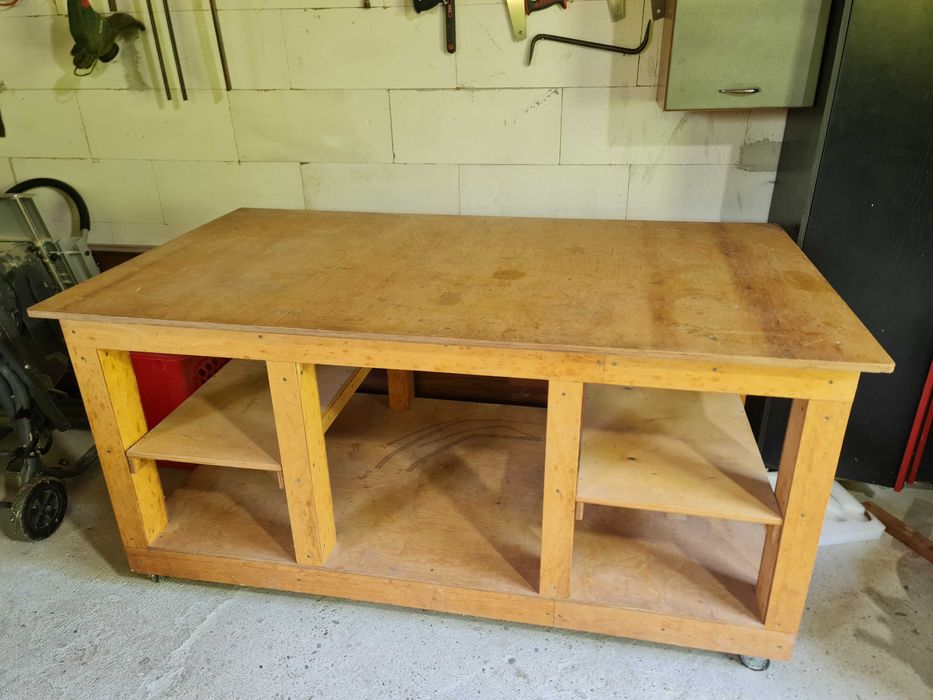 Stół warsztatowy, solidny, drewniany, sklejka, koła 180x100x89