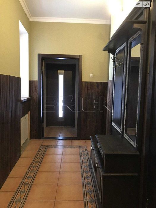 Продам 3х поверховий будинок 408м2 Київ Добрий шлях 63 Голосіївський район