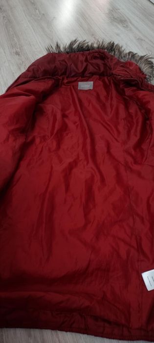 Bordowy płaszcz orsay