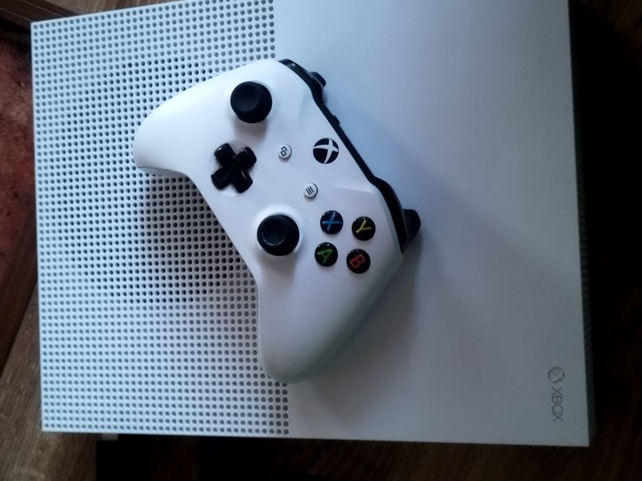 Xbox one S 1T отb All Digital edition