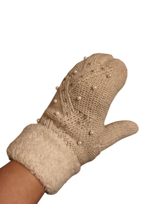 Grube ciepłe rękawiczki z perełkami i kryształkami