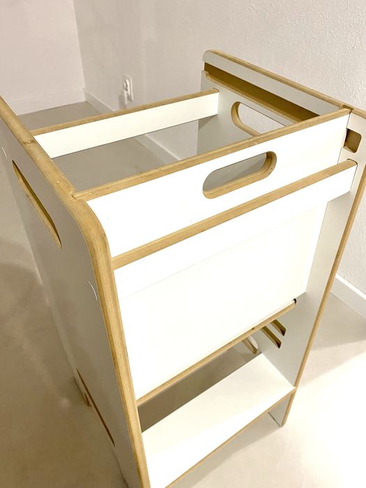 Kitchen helper KidHero - pomoce kuchenne Montessori, drewniany